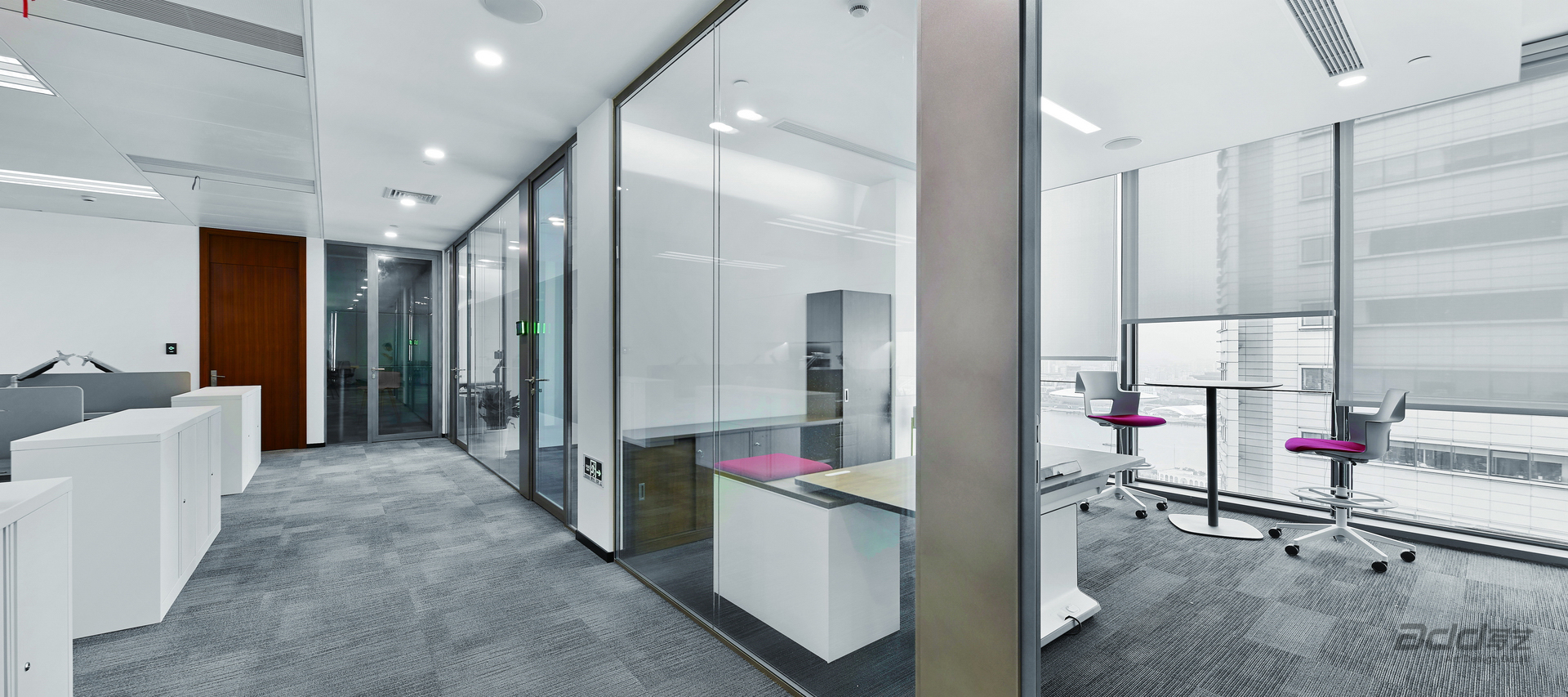 雅?；まk公室裝修-辦公區(qū)走廊-pc